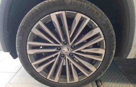 Skoda Kodiaq LAUTIN & KLEMENT 4X4, 2023 рік, пробіг 139 000 км, Дизель — фото 6