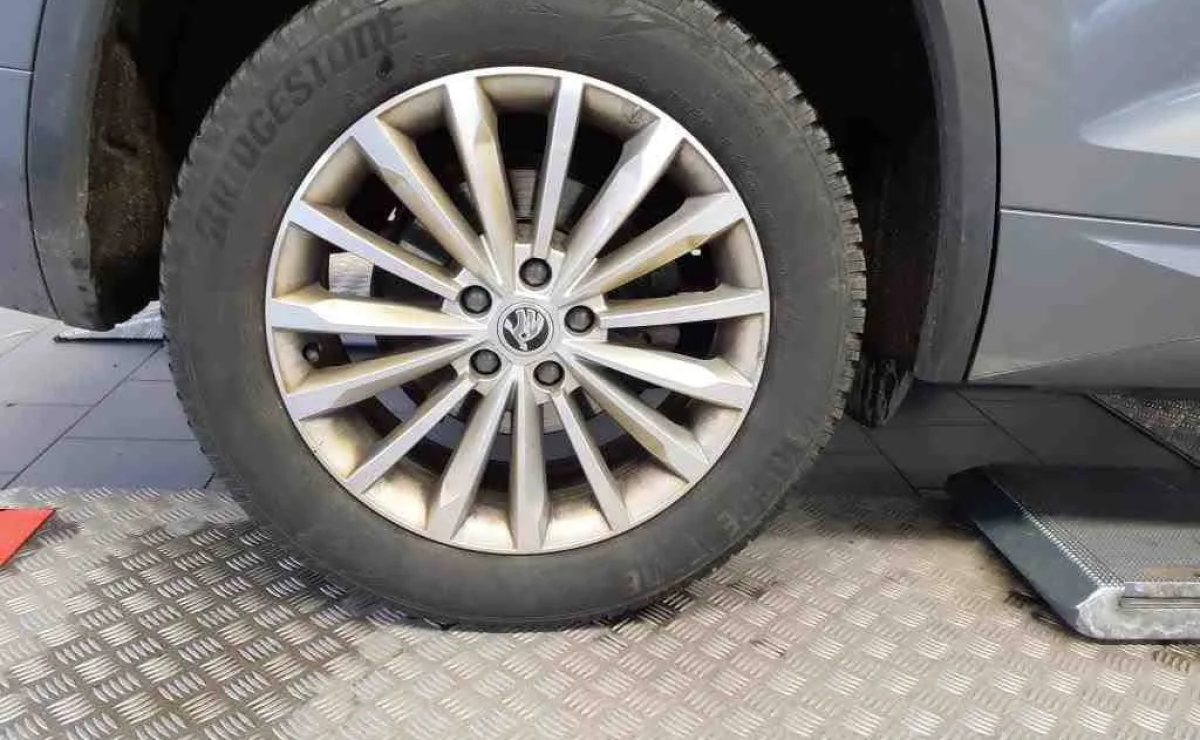 Skoda Kodiaq Laurin & Klement 4х4, 2023 рік, пробіг 113 900 км, Дизель — фото 6 з 9