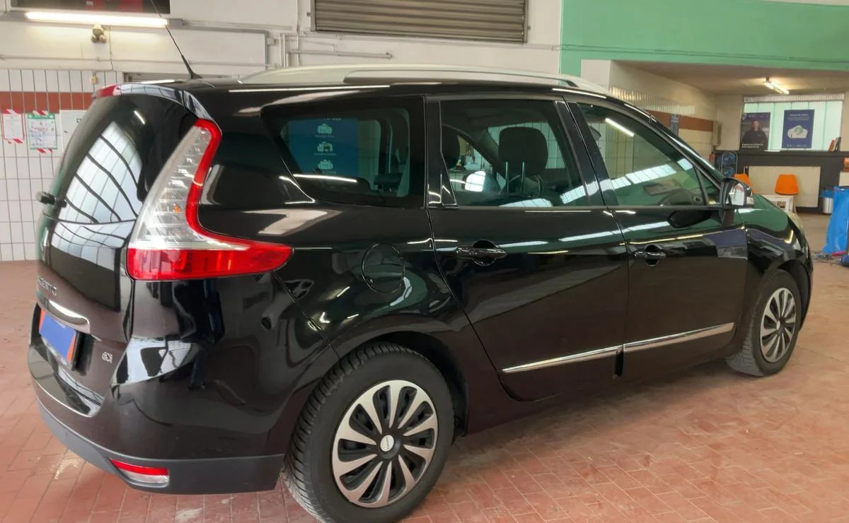 Renault Grand Scenic 1.6 dCi BOSE Edition, 2016 рік, пробіг 174 500 км, Дизель — фото 5 з 12