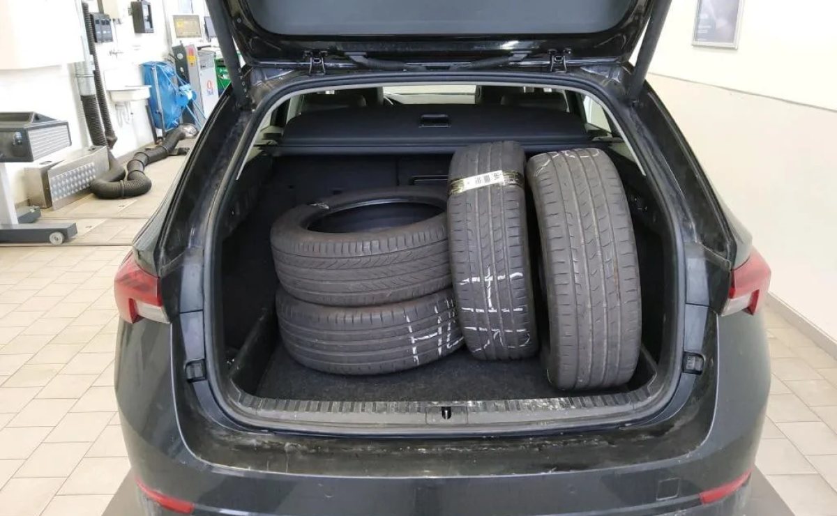 Skoda Octavia 2.0 TDI DSG, 2023 рік, пробіг 150 105 км, Дизель — фото 6 з 12