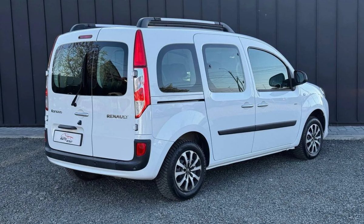 RENAULT KANGOO 1.5 DCI LIMITED PASSENGER, 2020 рік, пробіг 176 100 км, Дизель — фото 6 з 20