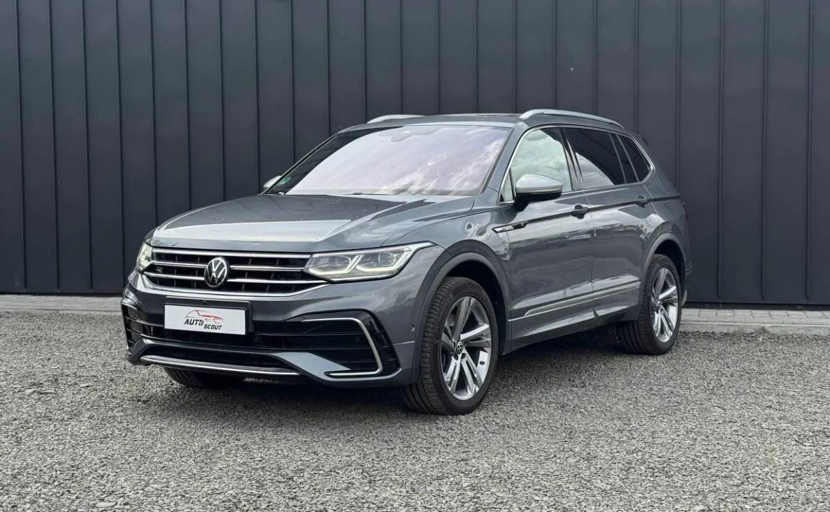 Volkswagen Tiguan Allspace R-Line 4M, 2022 рік, пробіг 149 900 км, Дизель — фото 1 з 31