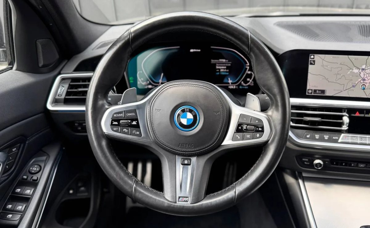 BMW 320E M SPORT, 2021 рік, пробіг 77 700 км, Гібрид (PHEV) — фото 22 з 30