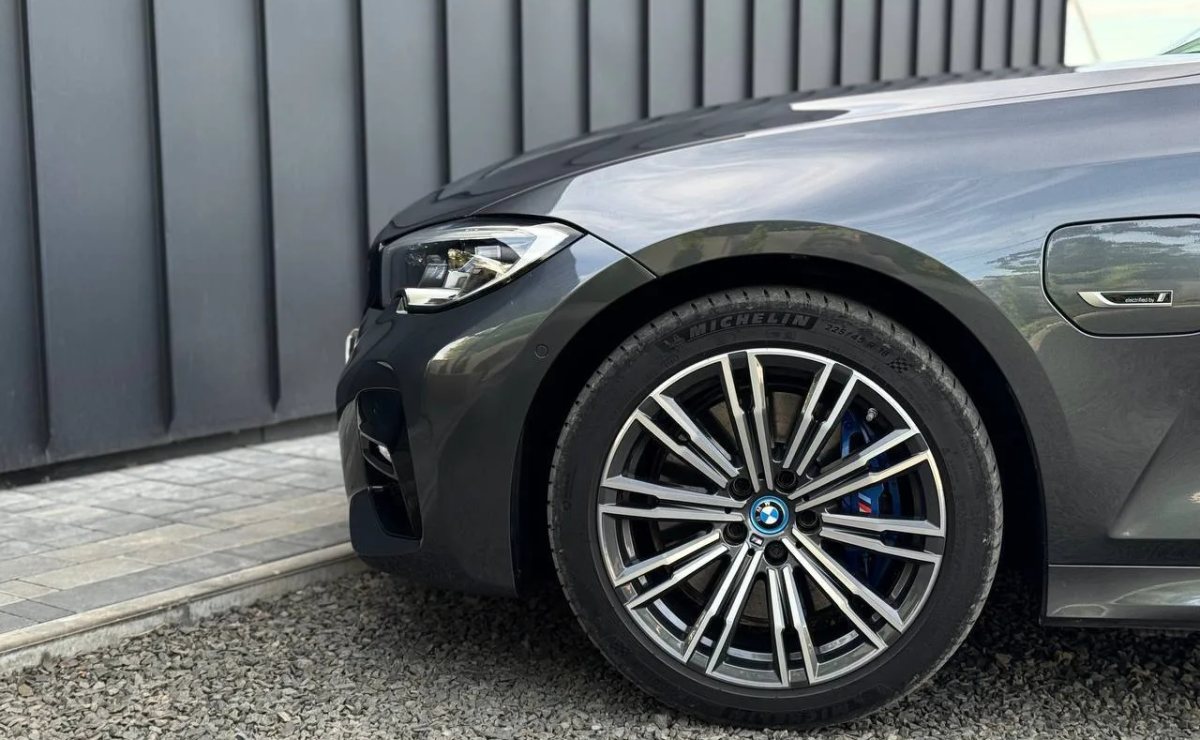 BMW 320E M SPORT, 2021 рік, пробіг 77 700 км, Гібрид (PHEV) — фото 9 з 30