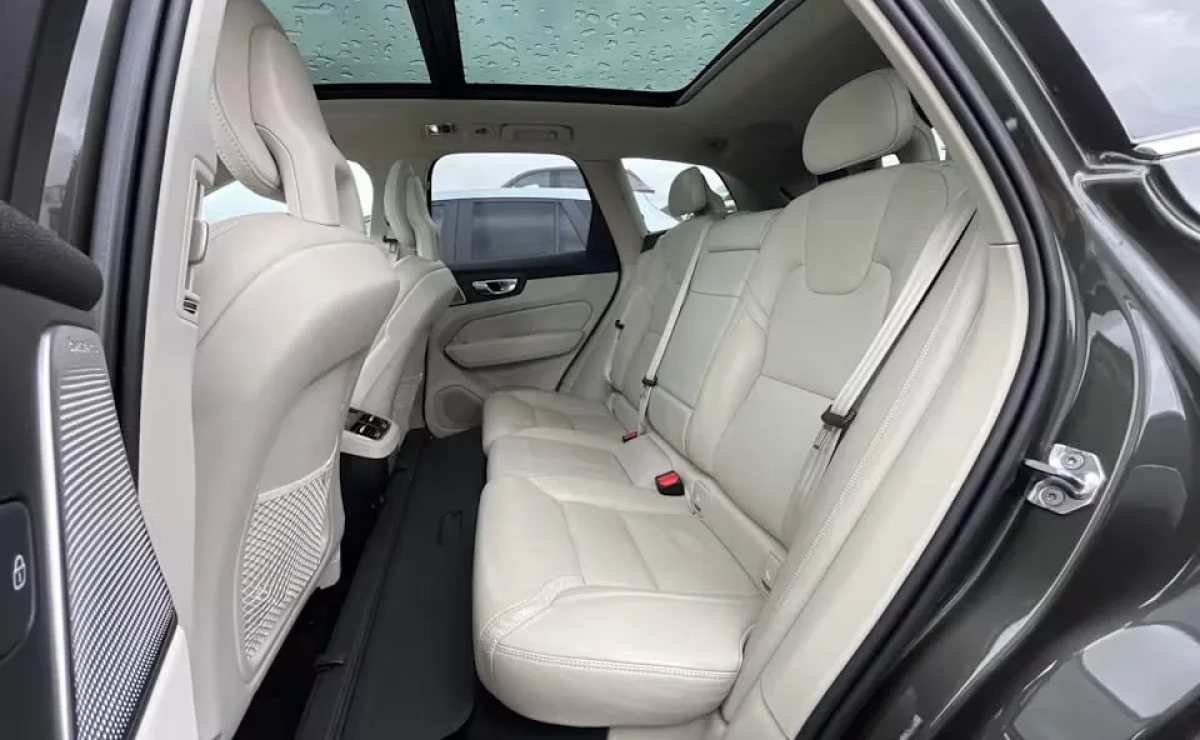 Volvo XC60 Inscription AWD, 2018 рік, пробіг 145 900 км, Дизель — фото 19 з 22