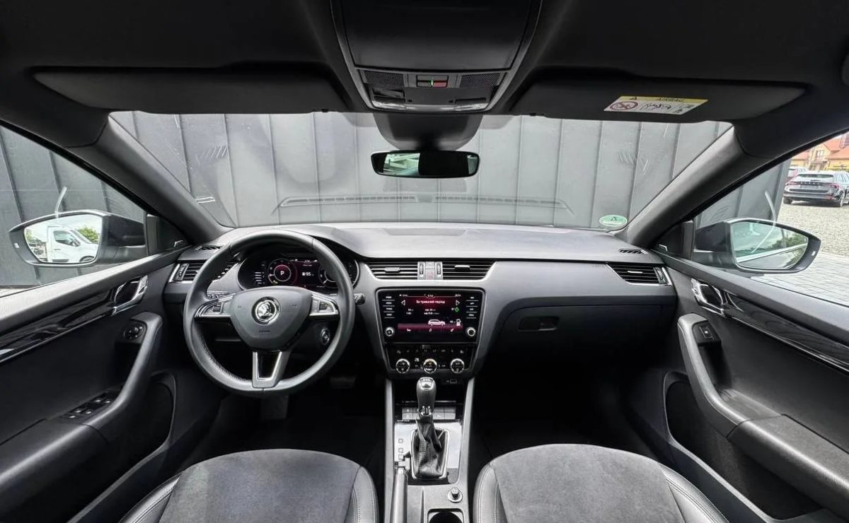 Skoda Octavia A7 TDI Laurin & Klement, 2019 рік, пробіг 181 600 км, Дизель — фото 18 з 30