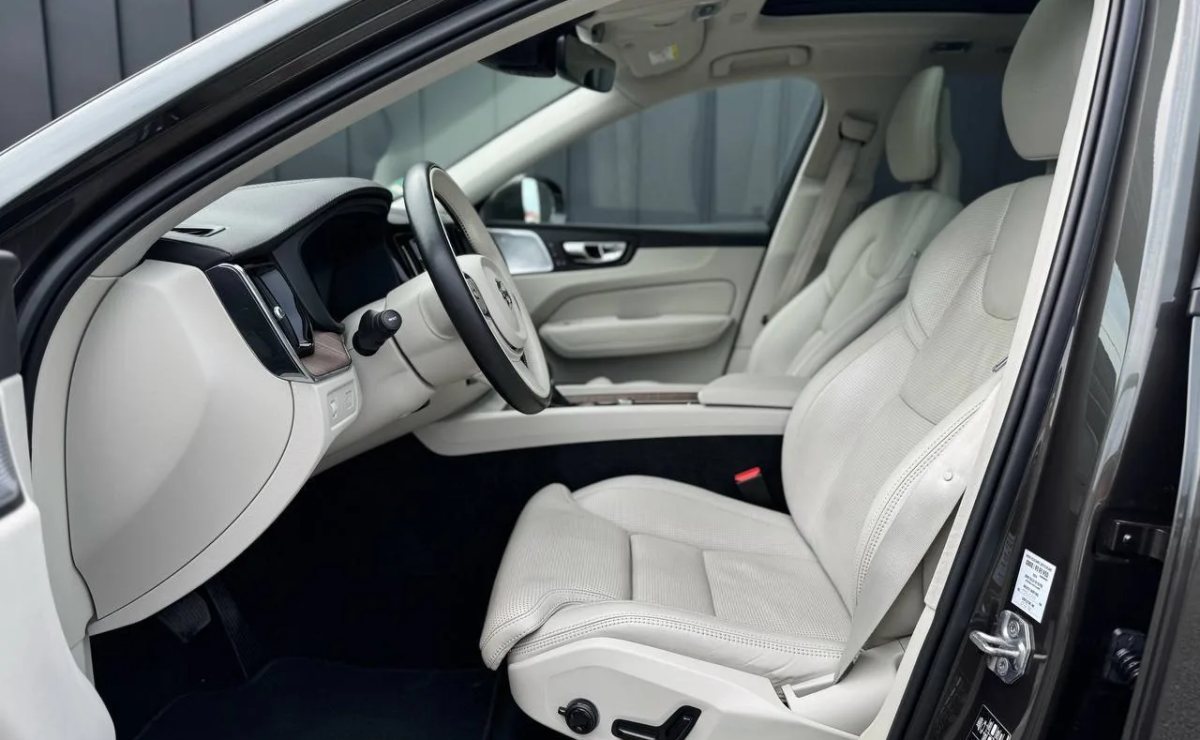 Volvo XC60 Inscription AWD, 2018 рік, пробіг 145 900 км, Дизель — фото 16 з 39