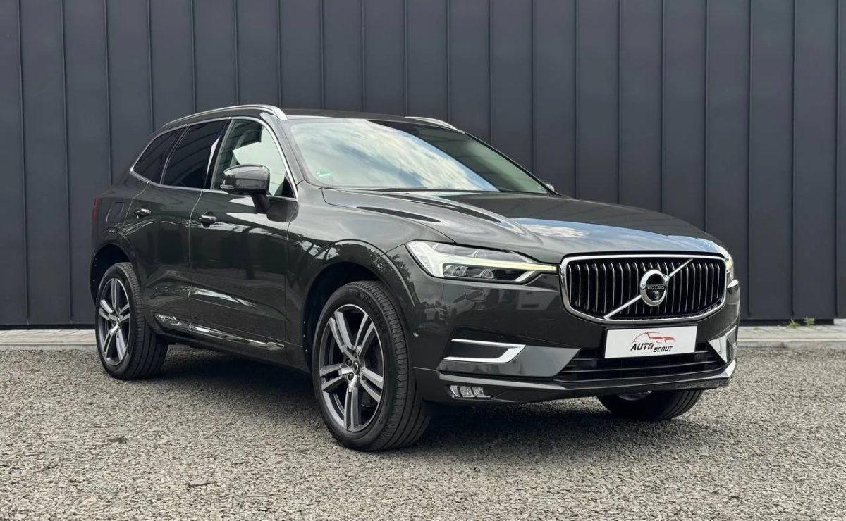 Volvo XC60 Inscription AWD, 2018 рік, пробіг 145 900 км, Дизель — фото 3 з 39