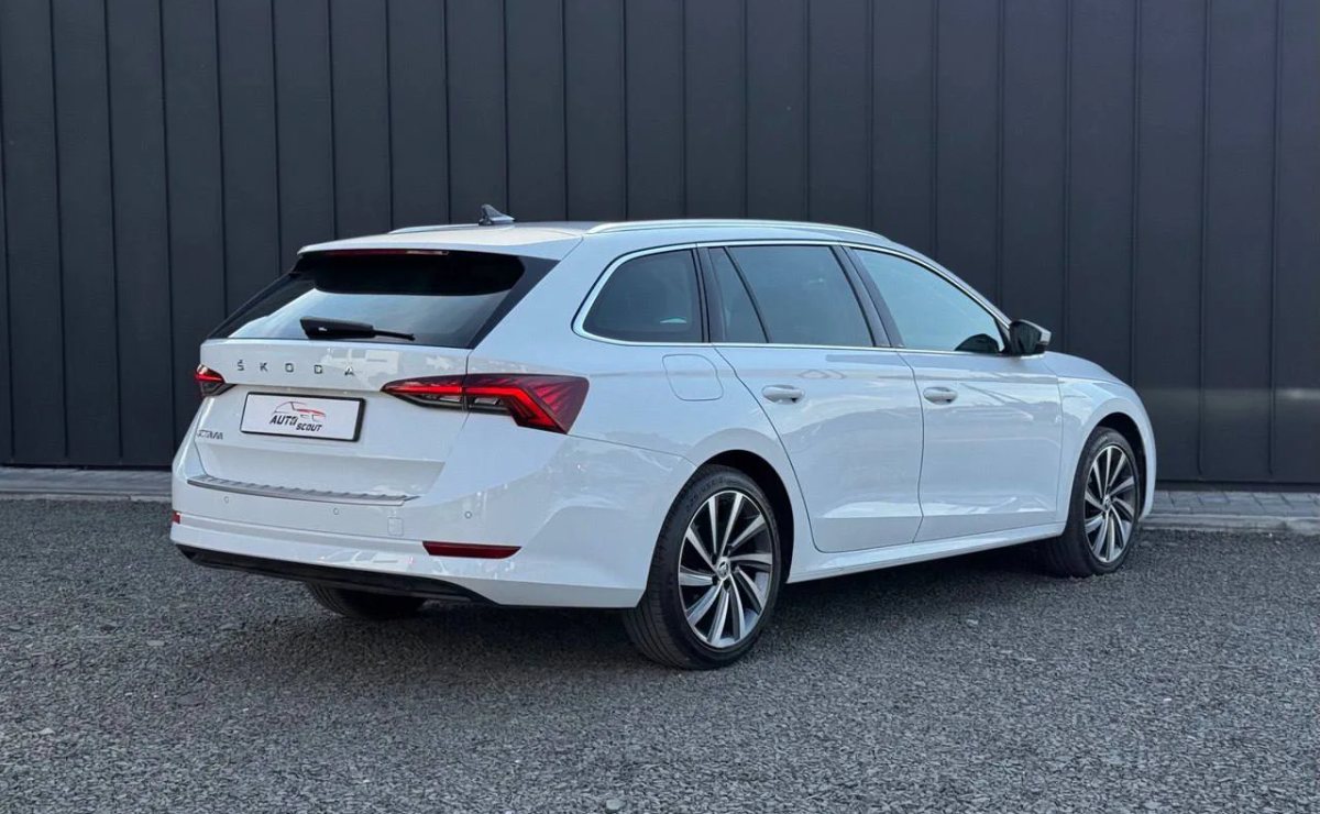 Skoda Octavia TDI Estate Style, 2022 рік, пробіг 152 500 км, Дизель — фото 6 з 37
