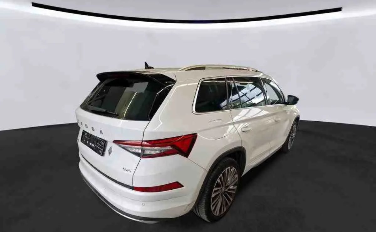 Skoda Kodiaq LAUTIN & KLEMENT 4X4, 2023 рік, пробіг 139 000 км, Дизель — фото 2 з 10