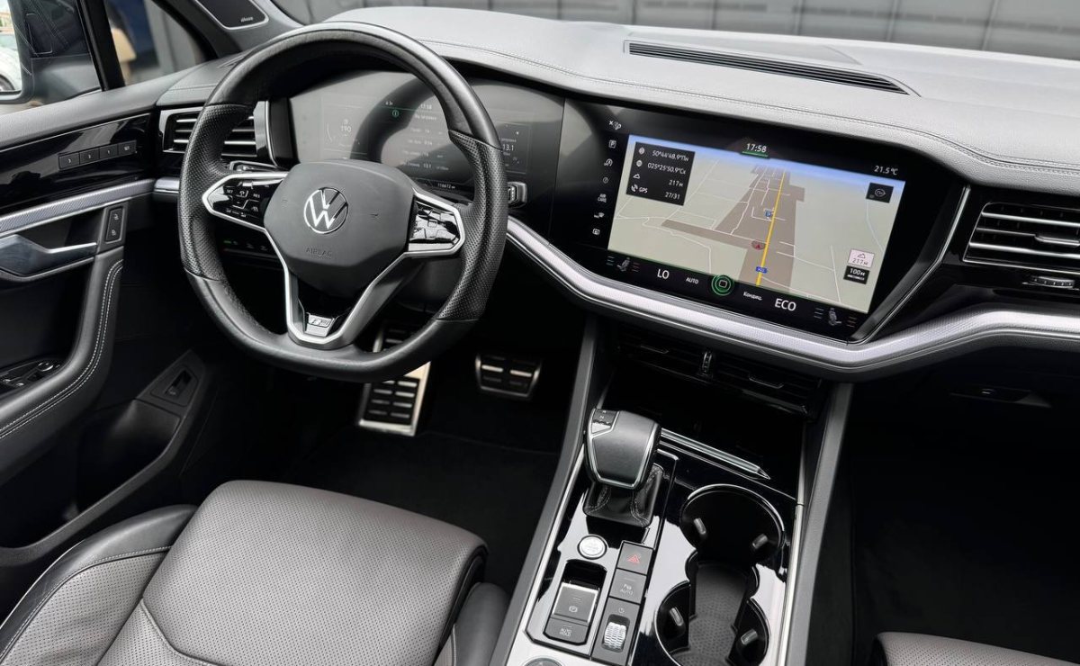 Volkswagen Touareg R-line 4Motion, 2020 рік, пробіг 119 000 км, Дизель — фото 19 з 39