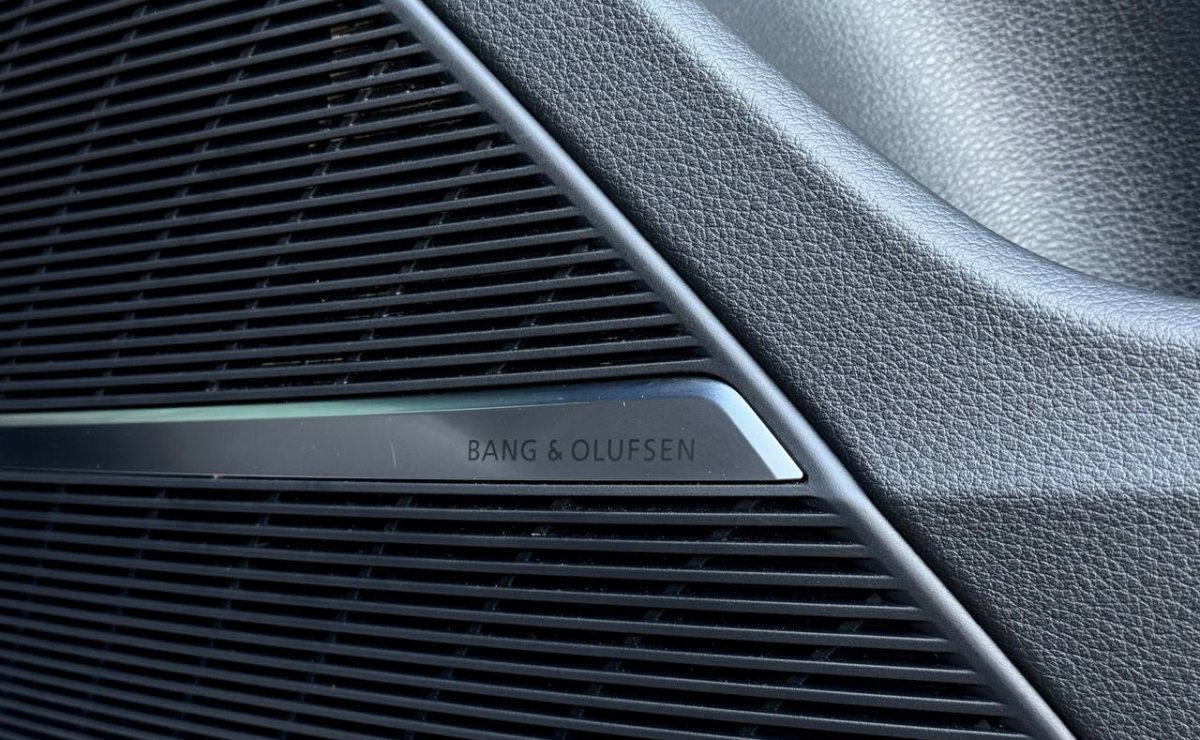 AUDI SQ8 TFSI QUATTRO, 2021 рік, пробіг 106 700 км, Бензин — фото 15 з 30